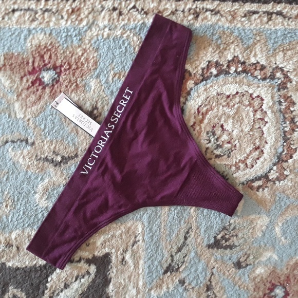 *Host Pick*Victoria Secret thong - Picture 3 of 9